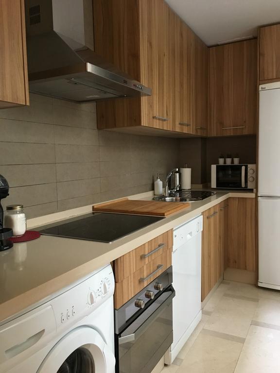 1E Azofaifo St Apartment Sevilla Eksteriør bilde