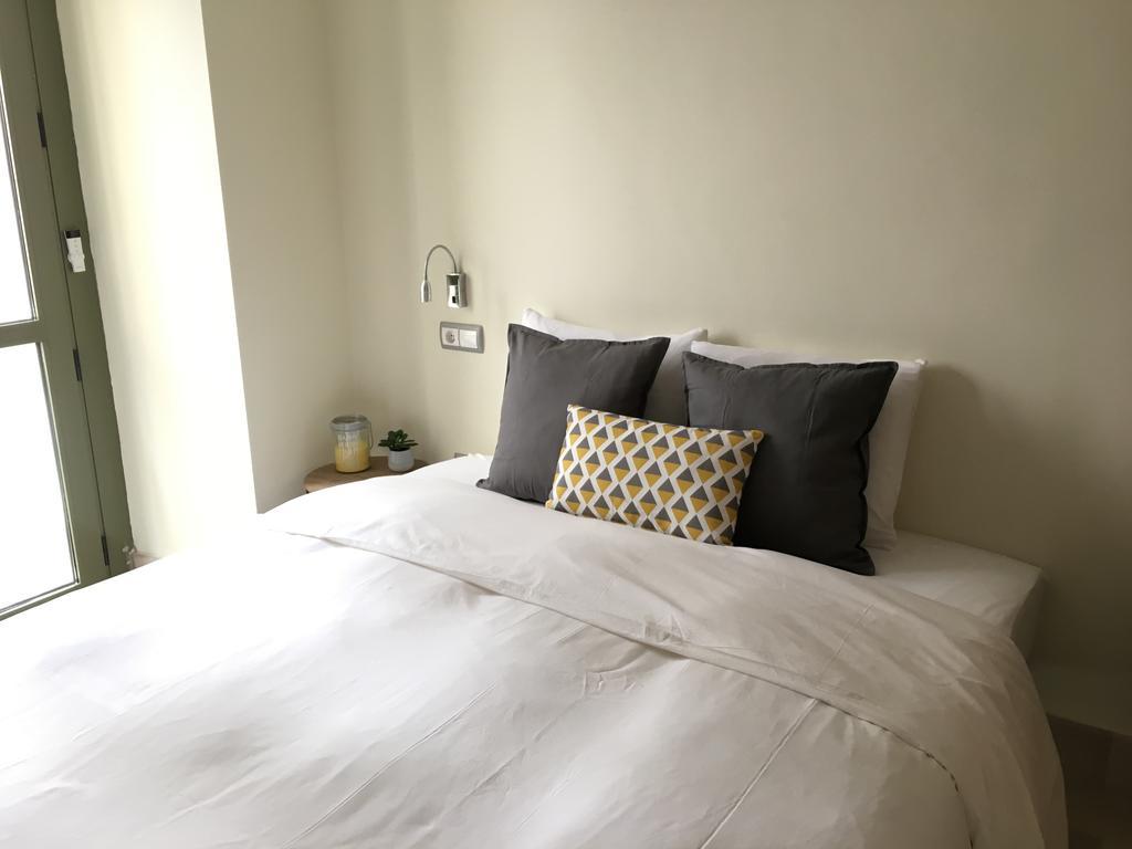 1E Azofaifo St Apartment Sevilla Eksteriør bilde