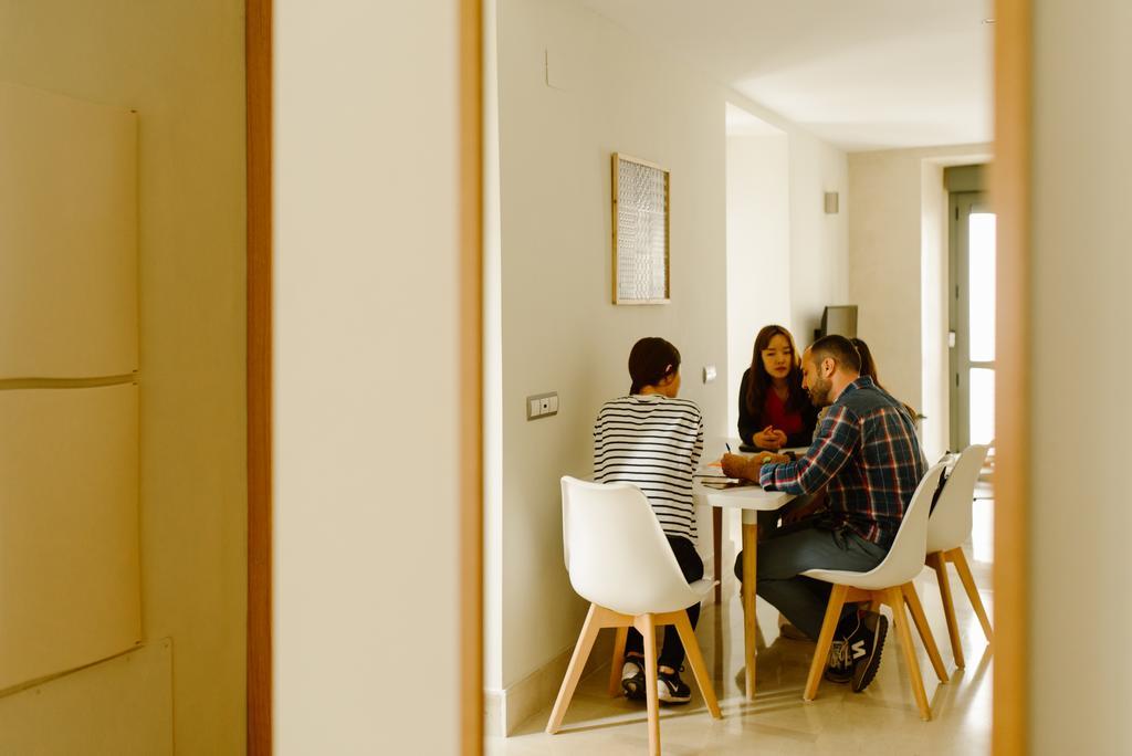 1E Azofaifo St Apartment Sevilla Eksteriør bilde