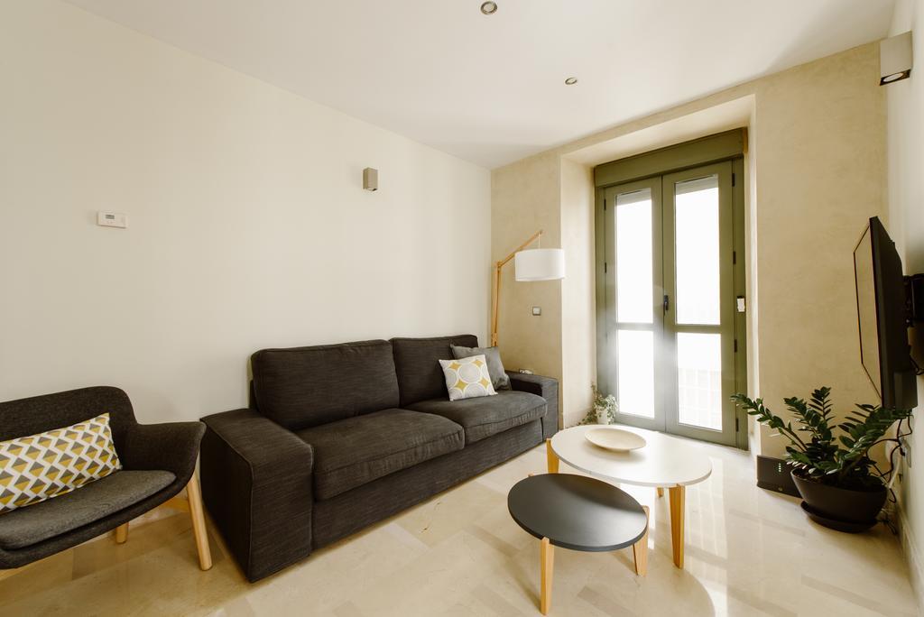 1E Azofaifo St Apartment Sevilla Eksteriør bilde